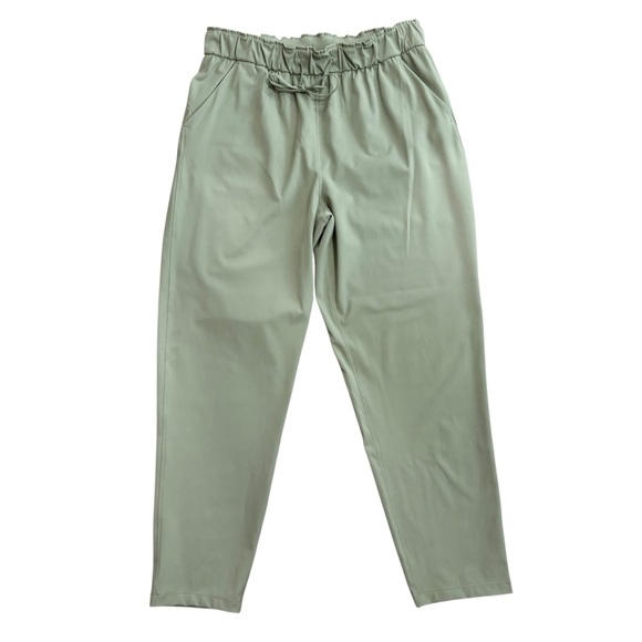 Lululemon Keep Moving Pant 7/8 High Rise Rosemary Green Travel Size 10 - Picture 1 of 8